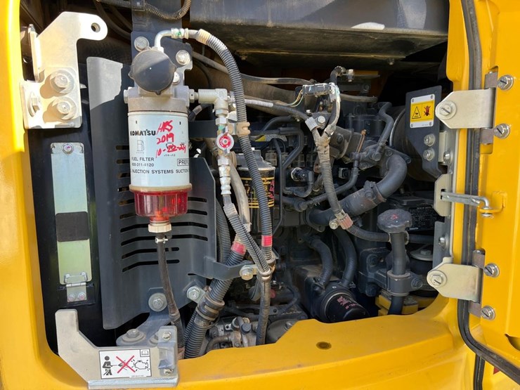 komatsu-pc88mr-11-image-22
