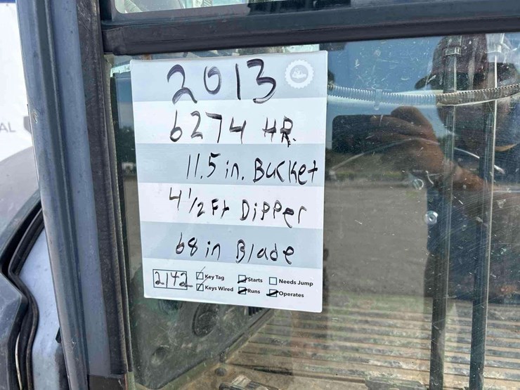 2013-deere-35d-image-21