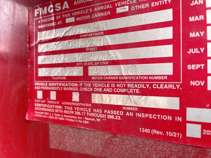 #1001-•-2004-kenworth-semi-tractor-(has-mi-title)-image-62