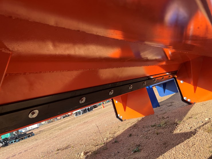 #4059-•-10'-hd-snow-pusher-attachment-image-10