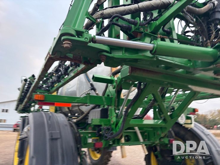 2018-john-deere-r4045-image-52