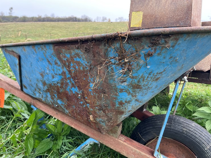 #8138-•-wheelbarrow-image-6