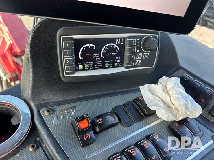 2014-miller-nitro-5275-image-36