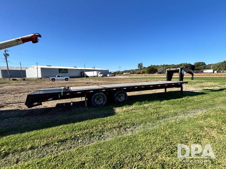 2017-travalong-gooseneck-trailer-(gp11710,-unit-126166)-image-8