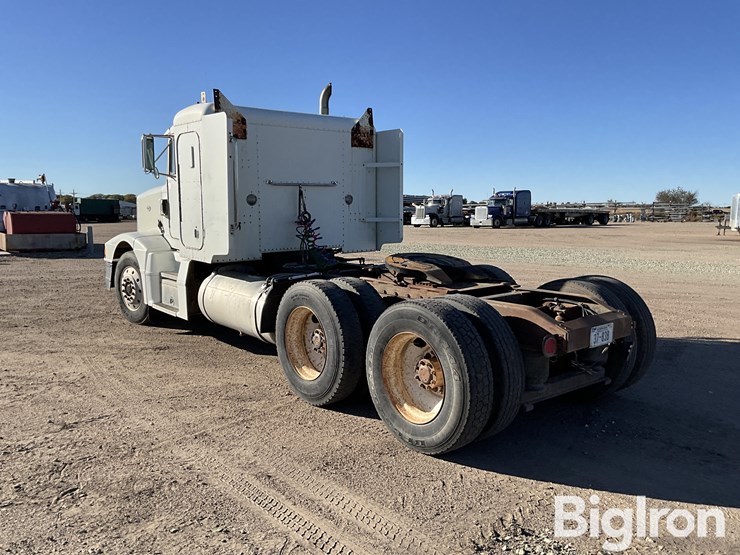 1987-peterbilt-377-image-7