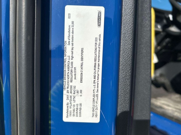 2021-freightliner-cascadia-116-image-5