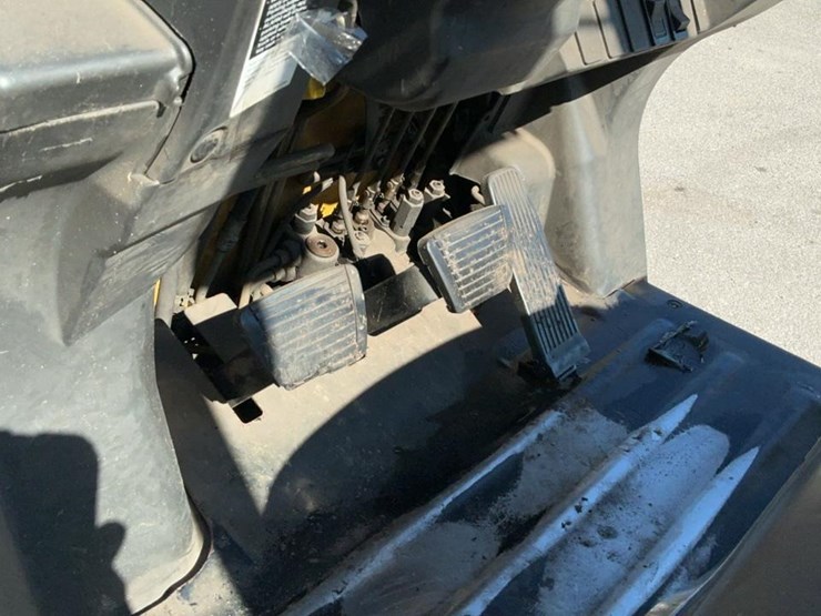 caterpillar-c5000-image-20