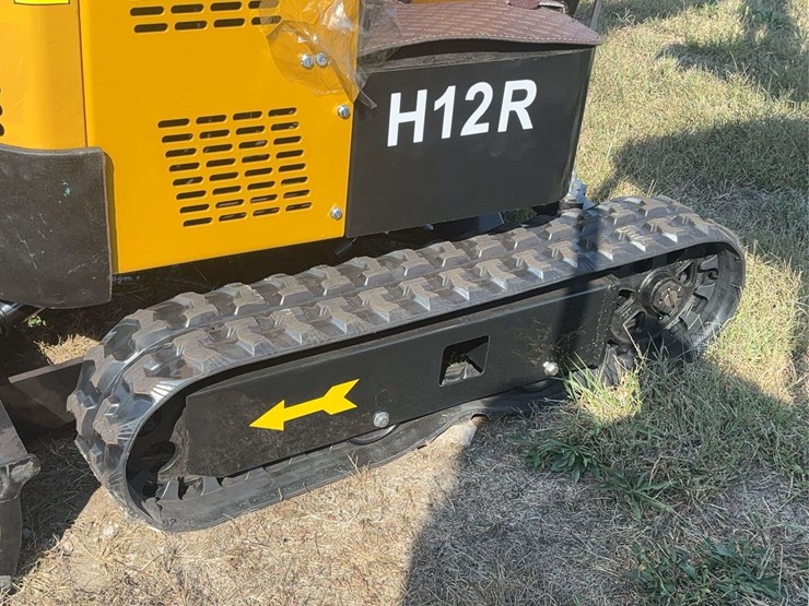 mini-excavator-h12r-image-32