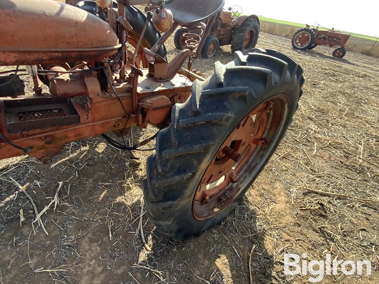 farmal-h-2wd-tractor-image-11