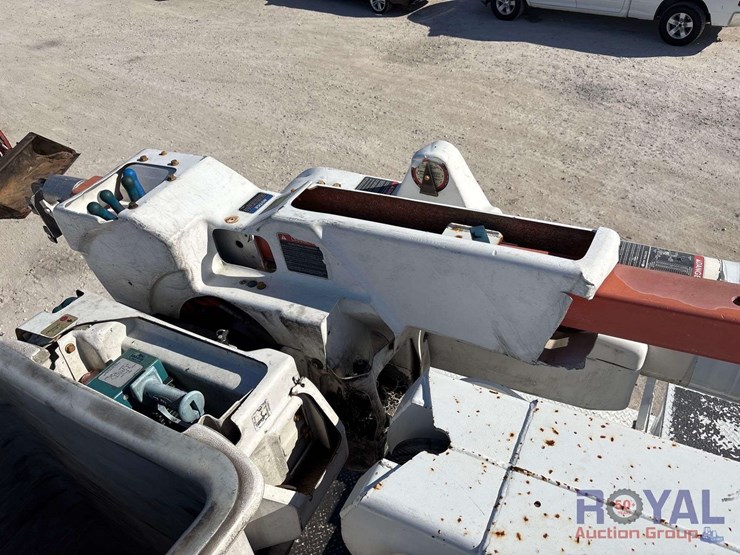 2013-international-workstar-7400-image-27