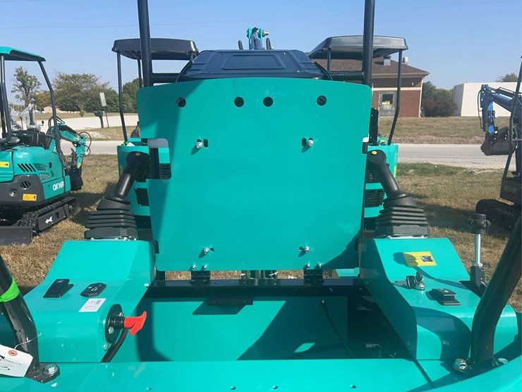 mini-excavator-h15r-image-39