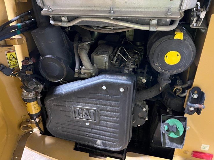 caterpillar-272c-image-14