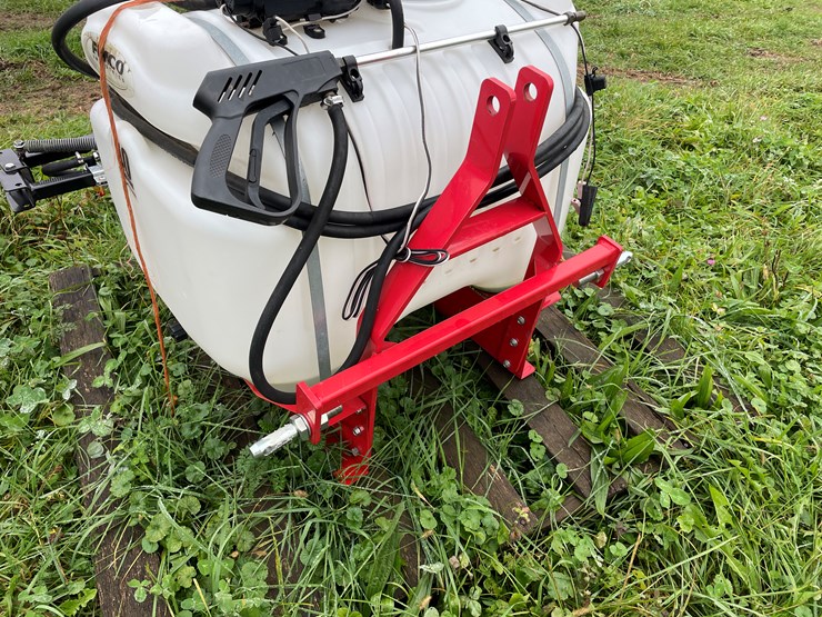 #8121-•-fimco-industries-sprayer-image-14