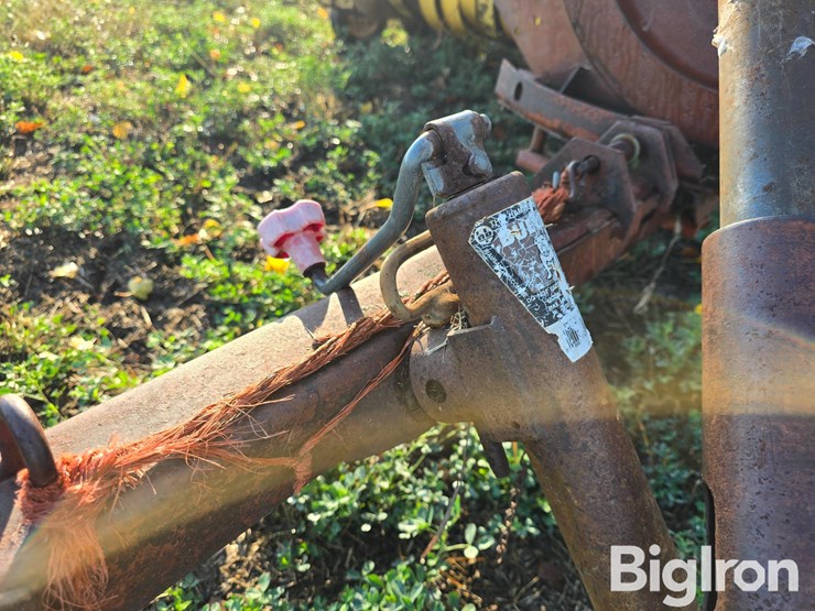 new-holland-268-image-17