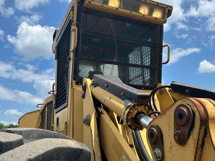 2013-tigercat-720e-image-27