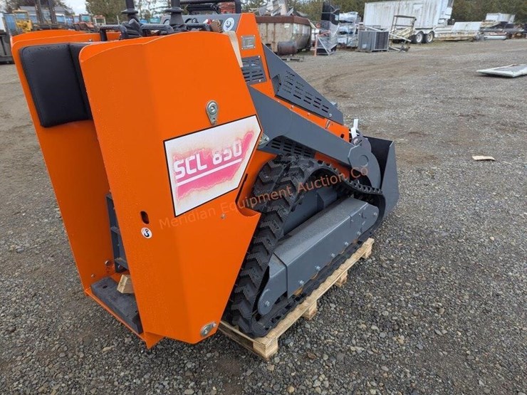 diggit-scl850-mini-tracked-loader-image-3