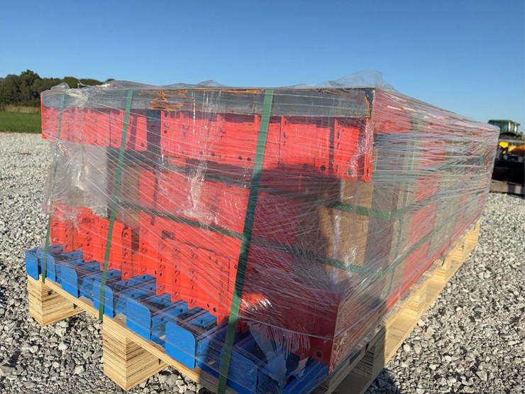 x-6-sections-(40'-total)-heavy-duty-metal-storage-shelves-image-3