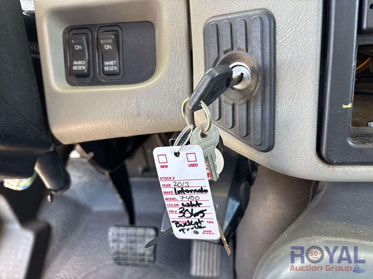 2013-international-workstar-7400-image-69