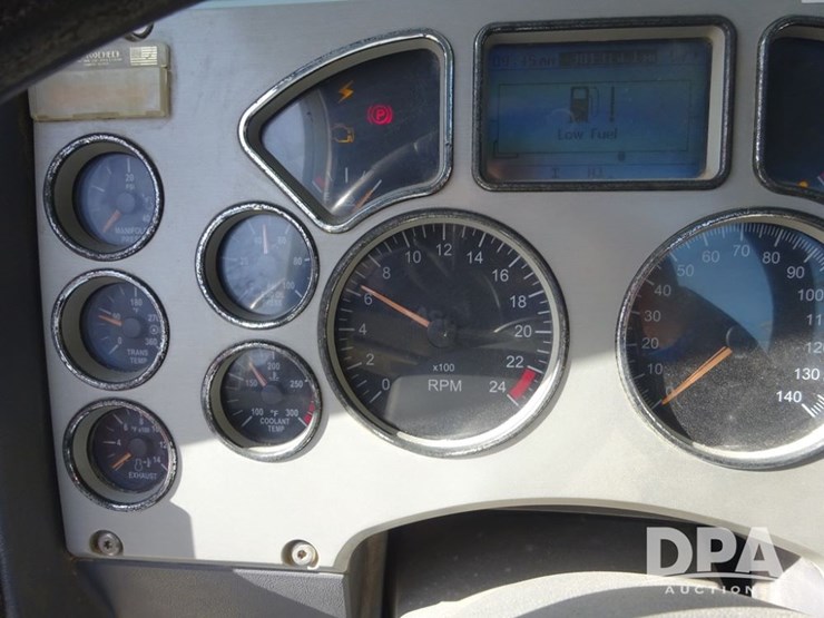 2014-mack-pinnacle-truck-(pz13988,-unit-239)-image-105