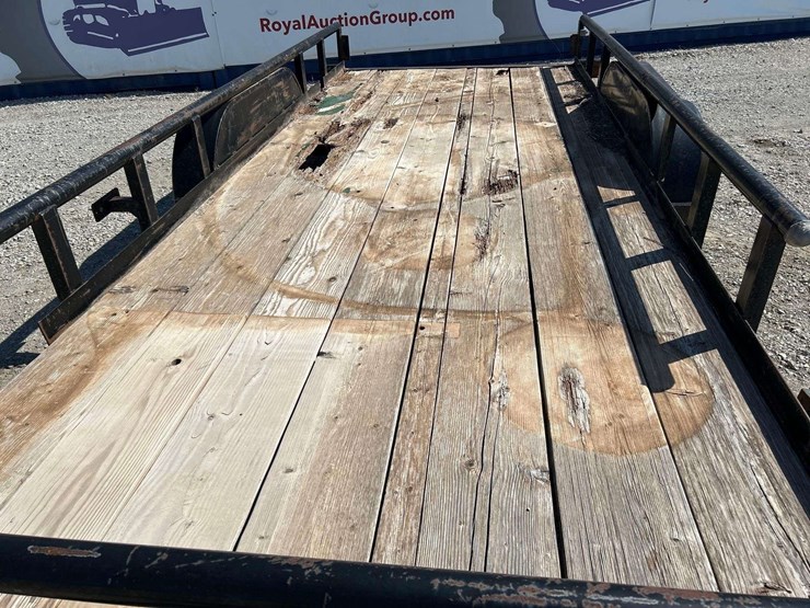 2003-big-tex-10pi-16ft.-t/a-pipe-top-utility-trailer-image-8