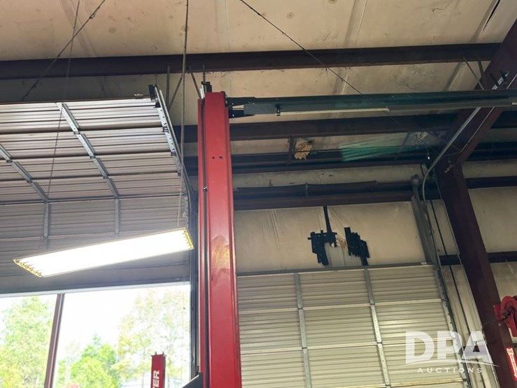 2004-ammco-lifts-rotary-two-post-lift-(jy0989)-image-4