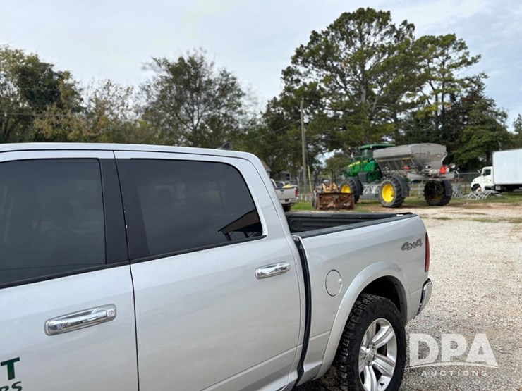 2018-dodge-ram-1500-image-17