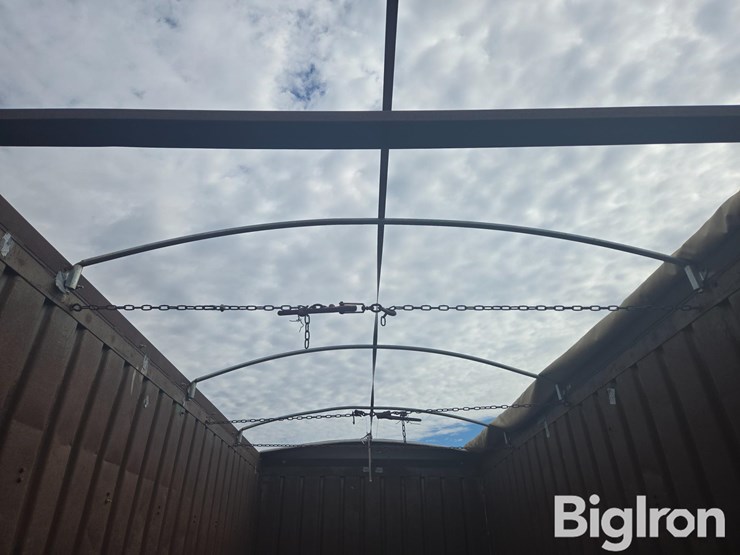 1976-ford-700-image-16