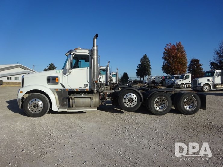 2018-freightliner-coronado-day-cab-glider-truck-(pz13996,-unit-773)-image-32