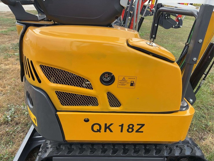 mini-excavator-qk18z-image-32