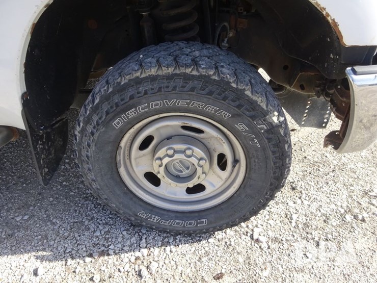 2011-ford-f250-image-27