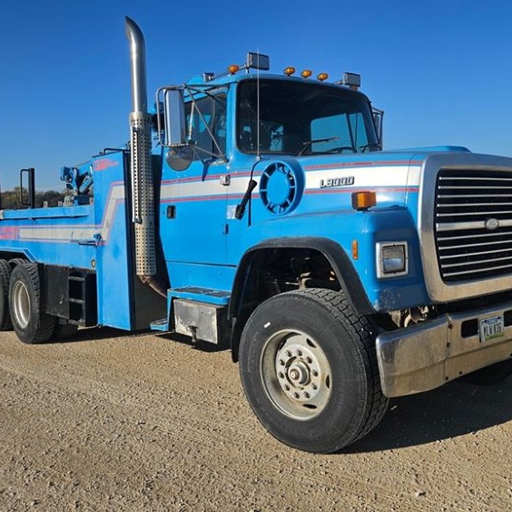 1996 FORD LT9000