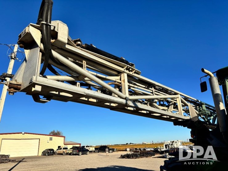 2013-john-deere-4830-image-102