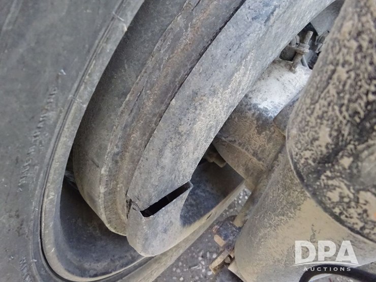 2018-freightliner-cascadia-day-cab-truck-(pz13986,-unit-405)-image-46