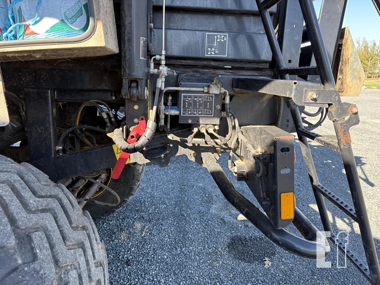 2015-new-holland-big-baler-330-image-20