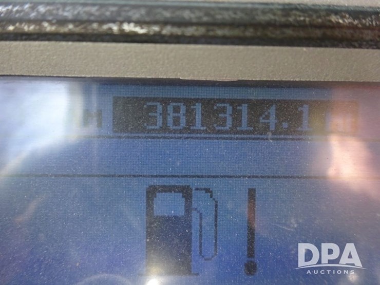 2014-mack-pinnacle-truck-(pz13988,-unit-239)-image-107