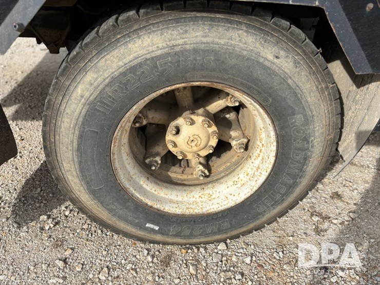 1994-ford-l8000-image-42