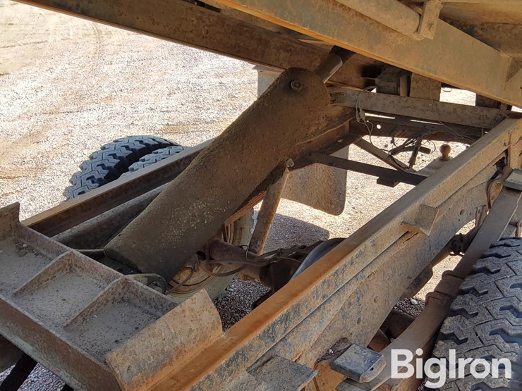 1979-chevrolet-custom-deluxe-30-image-19