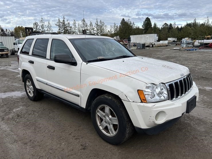 2005-jeep-grand-cherokee-image-11