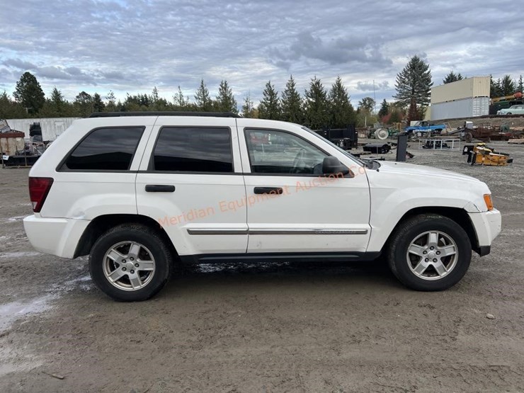 2005-jeep-grand-cherokee-image-10