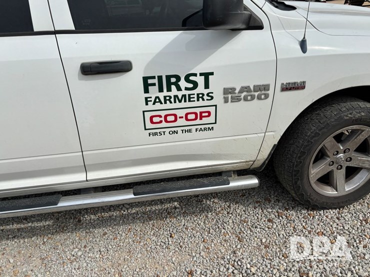 2013-dodge-ram-1500-image-25