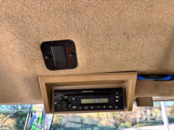 2013-john-deere-4830-image-119