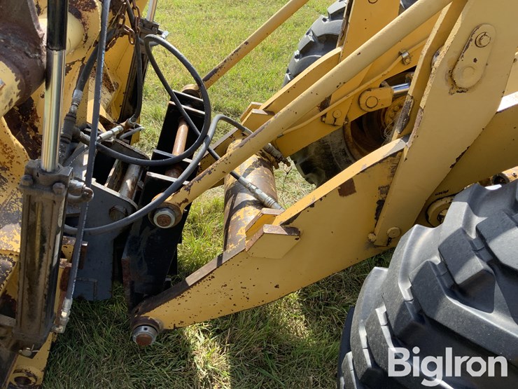 caterpillar-910-image-14