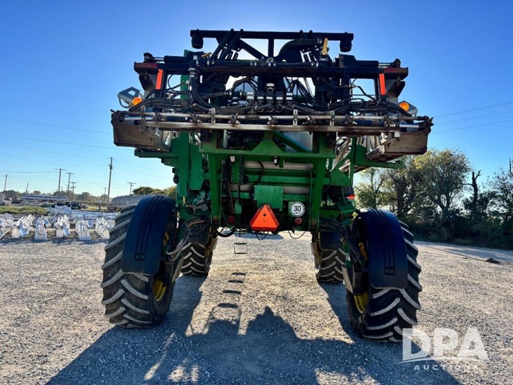 2013-john-deere-4830-image-12