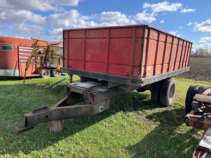 homemade-box-trailer-image-1