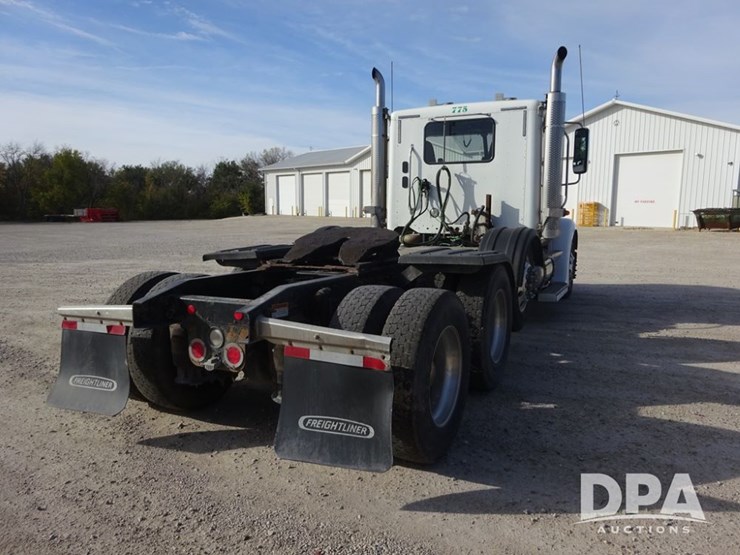 2018-freightliner-coronado-day-cab-glider-truck-(pz13985,-unit-775)-image-24