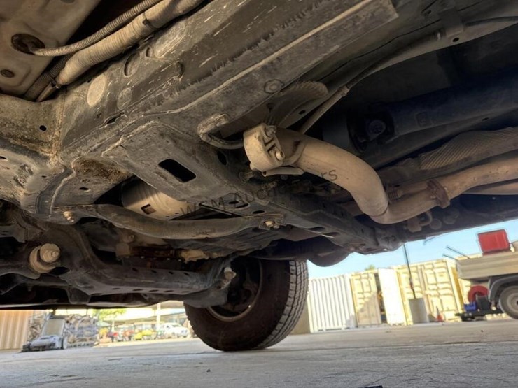 2017-toyota-tacoma-image-25