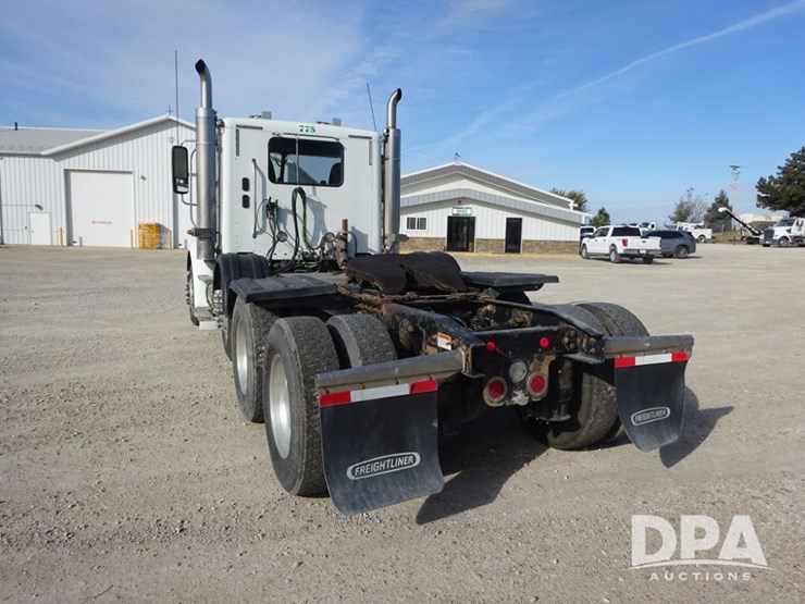 2018-freightliner-coronado-day-cab-glider-truck-(pz13985,-unit-775)-image-29