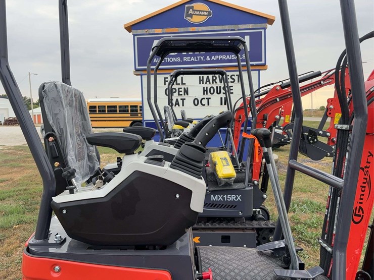 mini-excavator-mx15rx-image-32