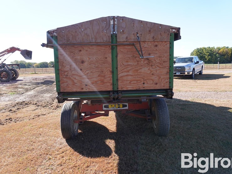 john-deere-125-image-6