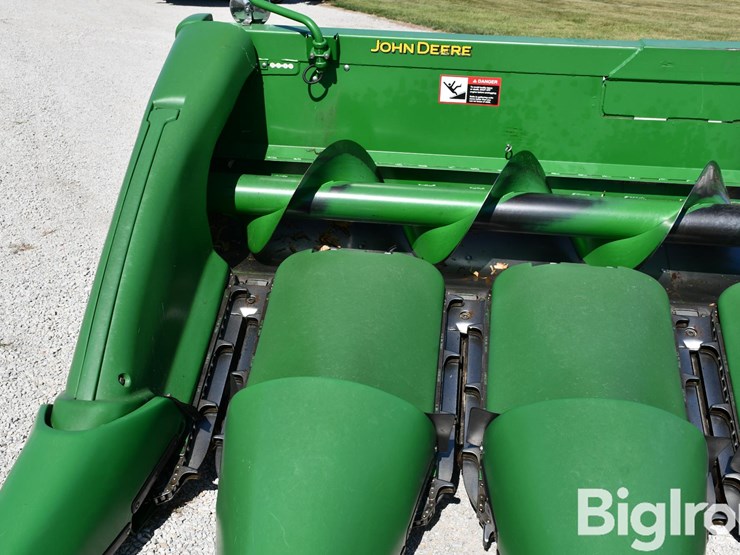 2008-john-deere-608c-image-13